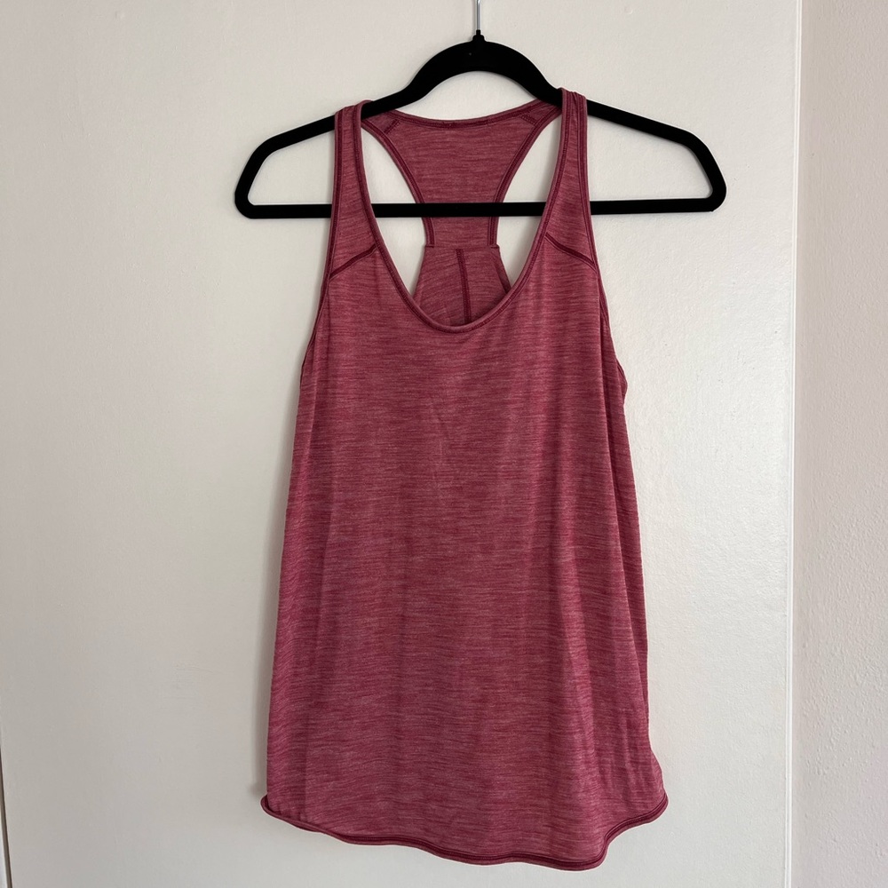 Lululemon essential tank top